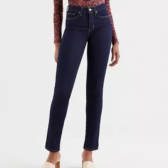 Levi's Denim - Levi’s 312 Shaping Slim Jeans